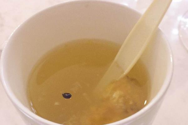 蜂蜜水的功效与作用及禁忌 喝蜂蜜水有什么好处